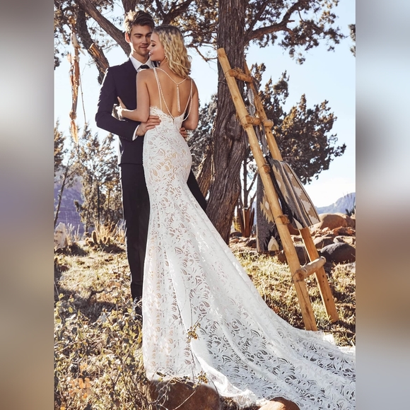 Calla Blanche wedding gown - Picture 3 of 3